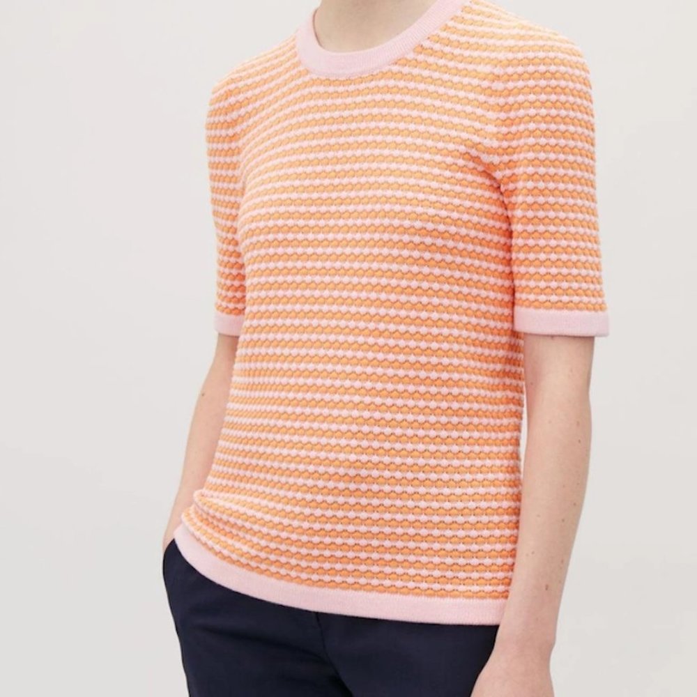 COS Textured Jacquard Knit Short Sleeve Pastel Pink Orange Cream Sweater Top